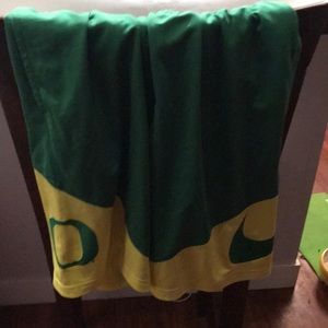 Nike Oregon Ducks Apple Green New Classics Shorts